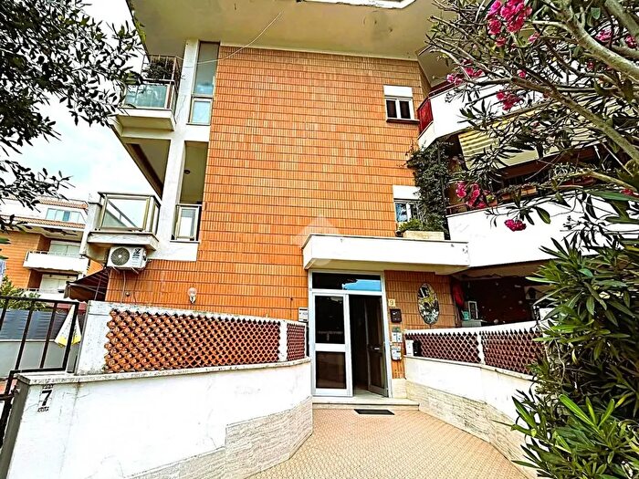 Appartamento bilocale in vendita in Via Vasto, Ardea