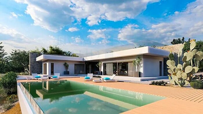 Casa in vendita in Avola, Licodia Eubea