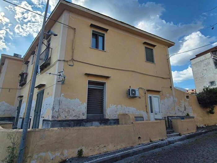 Appartamento monolocale in affitto in Via Luigi Settembrini, Boscotrecase