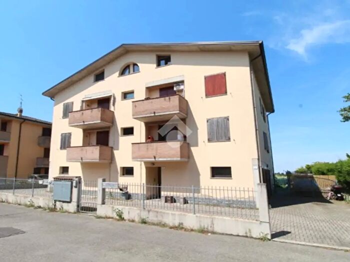Appartamento bilocale in vendita in Via Spello, Cadelbosco Di Sopra