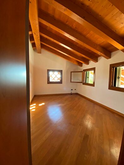 Casa con 6 locali in affitto in Via San Vito, Albettone