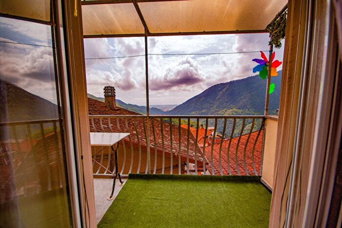 Casa quadrilocale in vendita in Antona Ms, Massa