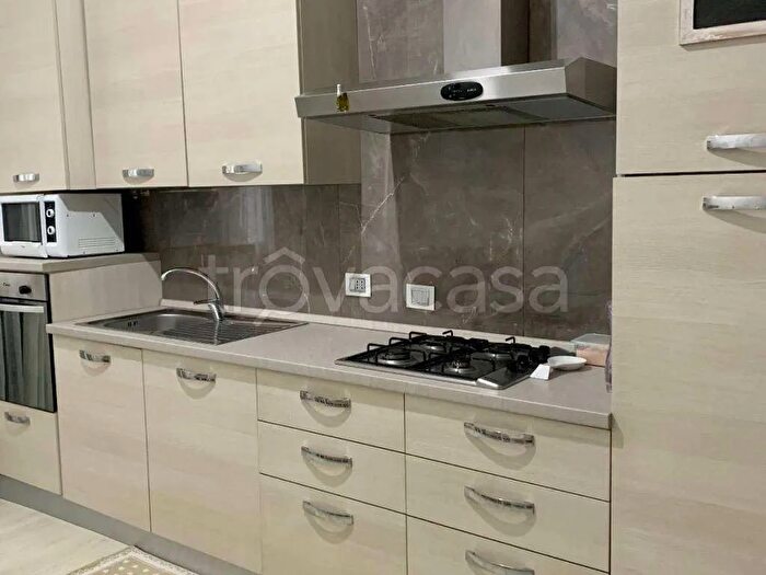 Appartamento trilocale in vendita in Viale Timavo, Reggio Emilia