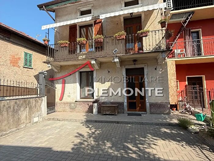 Casa quadrilocale in vendita in GatticoVeruno