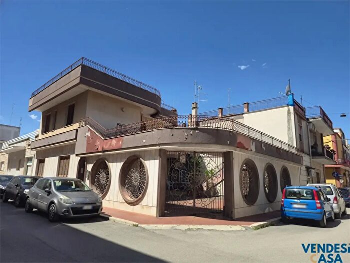 Casa quadrilocale in vendita in Via Borgo Rurale Nuovo, Adelfia