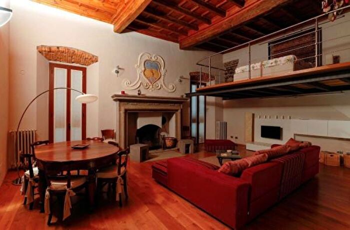 Appartamento bilocale in affitto in Via Roma, Pella