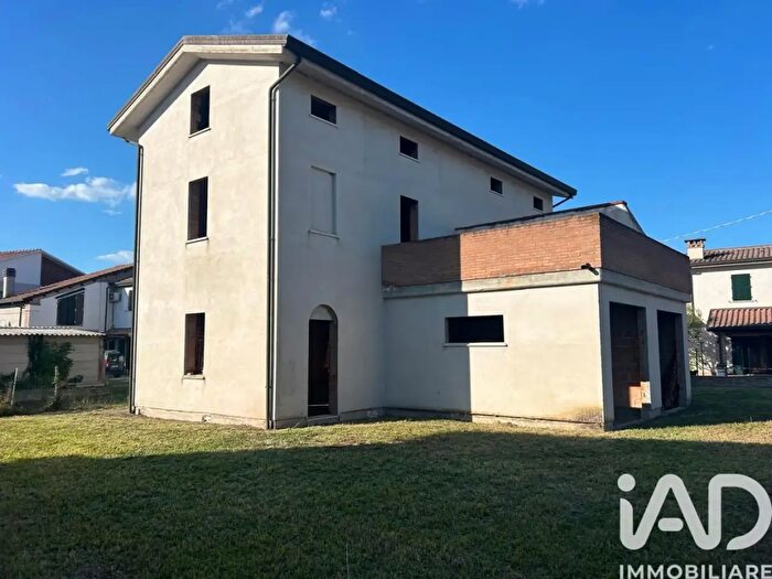 Casa bilocale in vendita in Via Patuzza, Argenta
