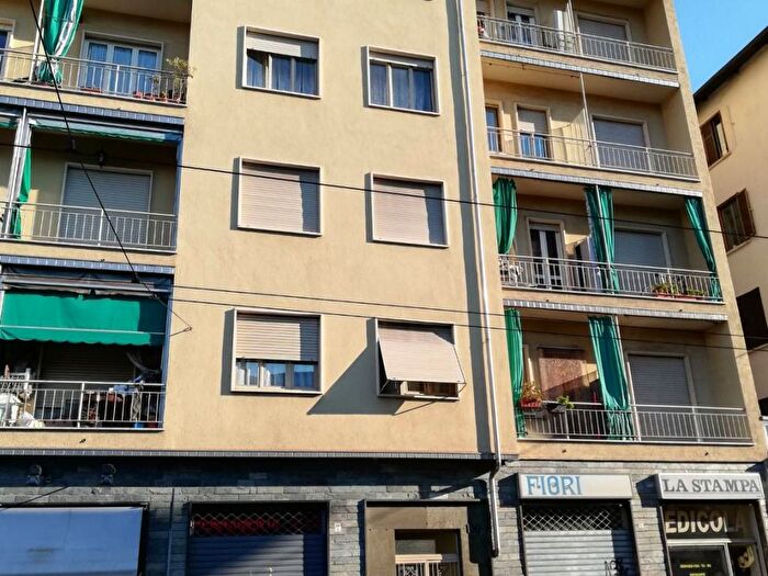 Appartamento trilocale in affitto in Via Monginevro, San Paolo, Torino