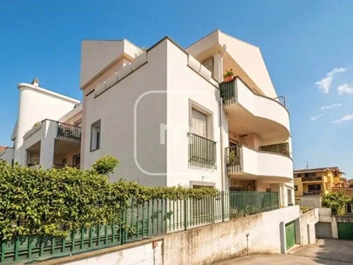 Appartamento bilocale in vendita in Via Roccamena, Roma