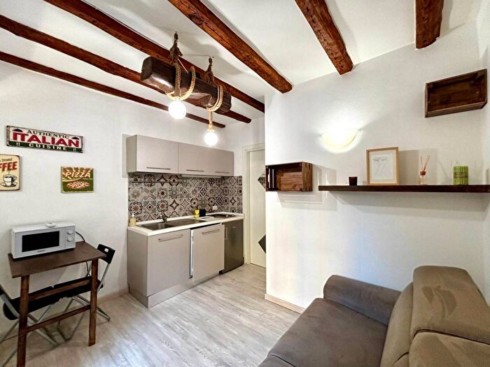 Appartamento monolocale in affitto in Via Evangelista Torricelli, Ascanio Sforza, Milano