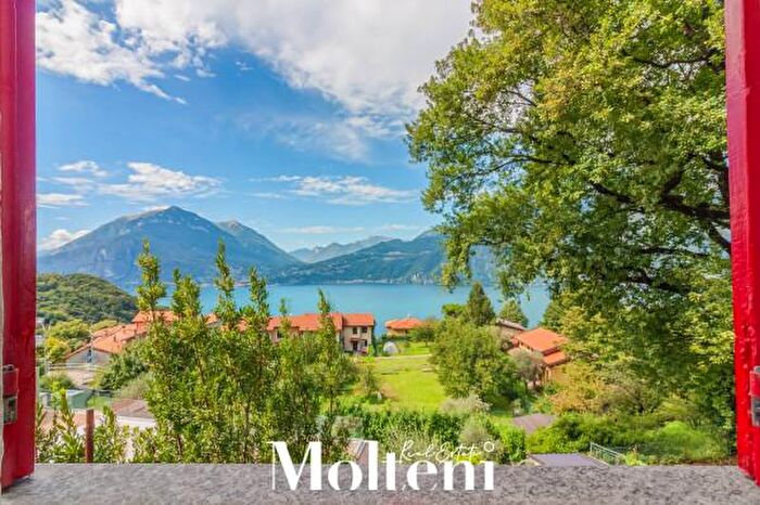 Casa trilocale in vendita in Via dello Zucco, Perledo