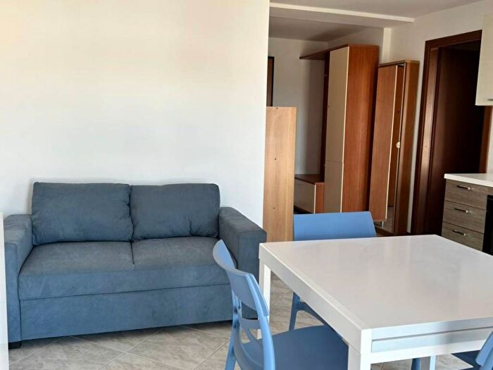 Casa bilocale in affitto in Via Filippo Figari, Piazza Giovanni XXIII, Cagliari