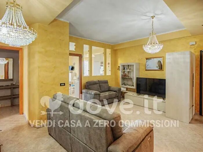 Appartamento quadrilocale in vendita in Via San Giuseppe, Feroleto Antico