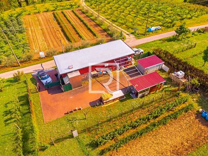 Casa bilocale in vendita in Mercato Saraceno