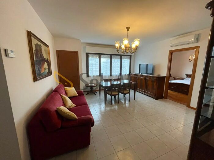 Appartamento quadrilocale in affitto in Frosinone