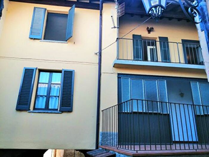 Casa quadrilocale in vendita in Via Trieste, Centro Valle Intelvi