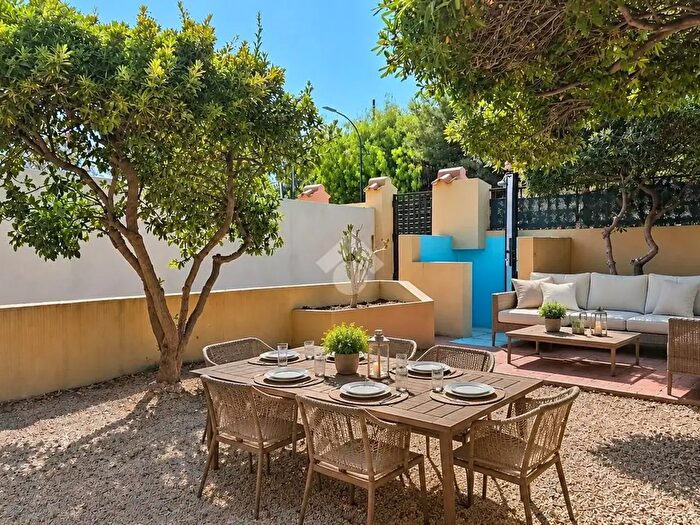 Casa trilocale in vendita in Corso Italia, Castelsardo