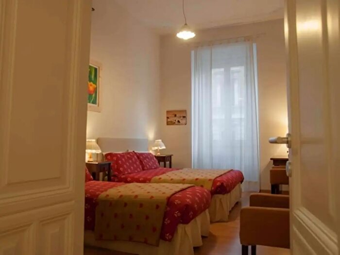 Appartamento monolocale in affitto in Via Vespasiano, Roma