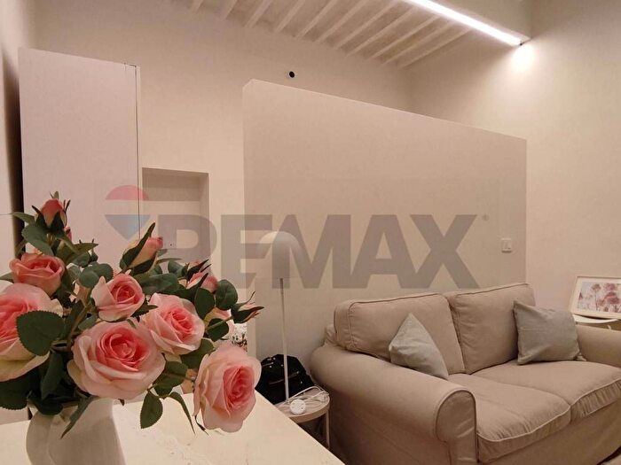 Appartamento monolocale in affitto in Vicolo Scacchini, Centro Storico, Parma