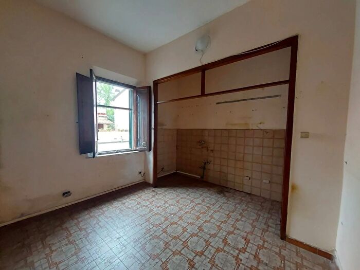 Appartamento trilocale in vendita in Via Aurelio Saffi Pontedera, Pontedera