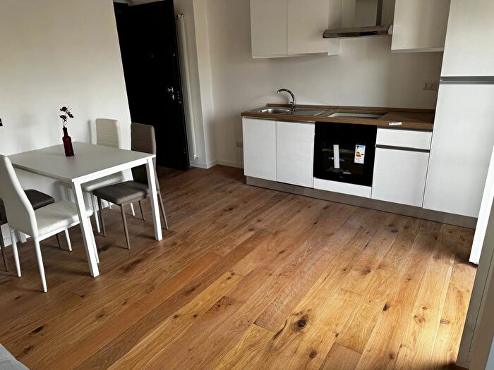 Appartamento bilocale in vendita in Viale Famagosta, Milano