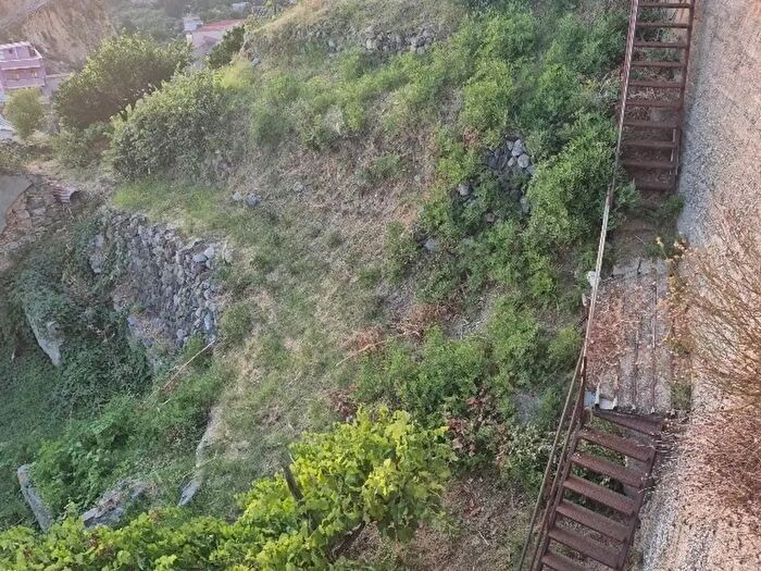 Appartamento trilocale in vendita in Via Stradella San Antonio, Reggio di Calabria