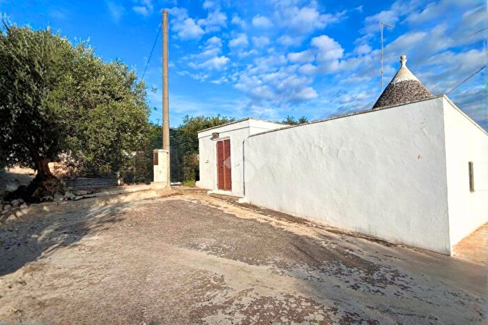 Casa trilocale in vendita in Strada Comunale Pozzo Serralto I, Putignano