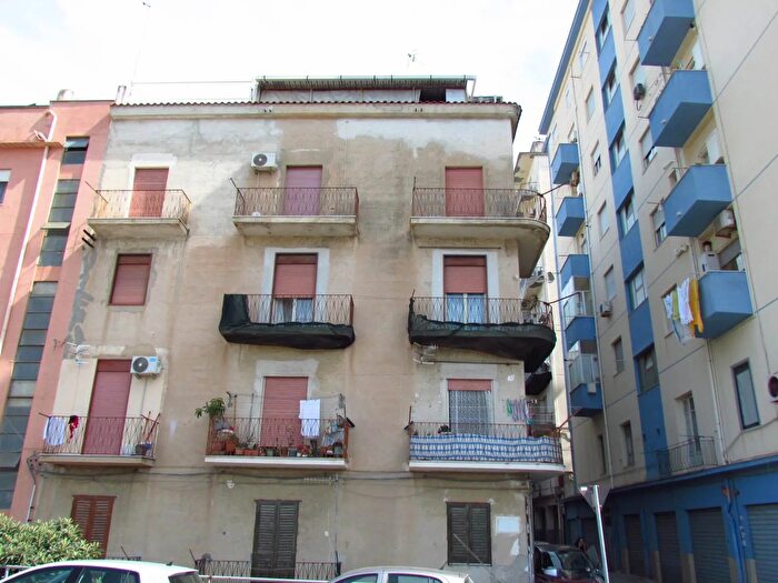 Appartamento trilocale in vendita in Via Giovanni Meli Sciacca, Sciacca