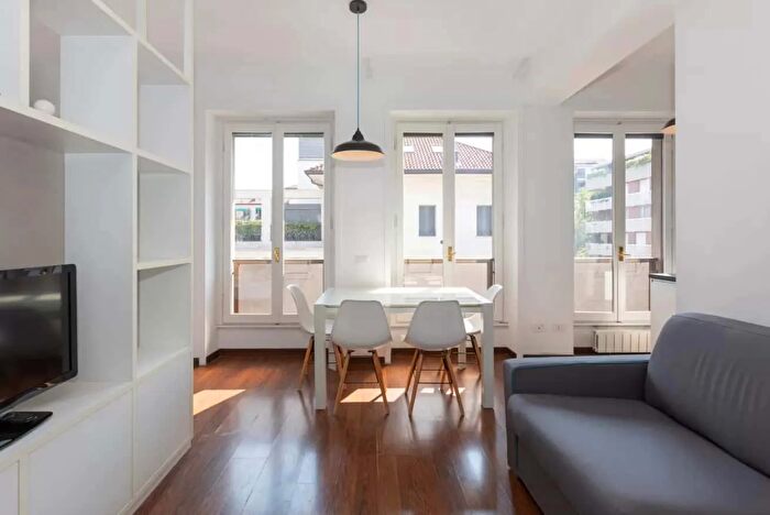 Appartamento monolocale in affitto in Via Carlo Poma, Milano