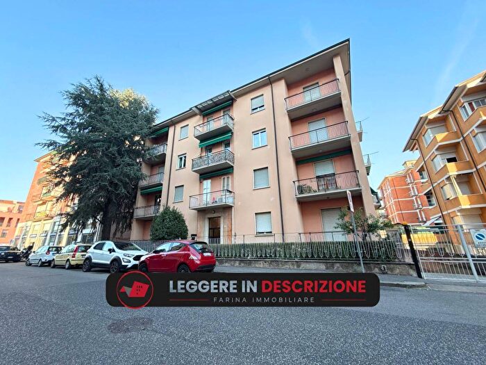 Appartamento trilocale in affitto in Via Molise, Borgo Milano, Verona