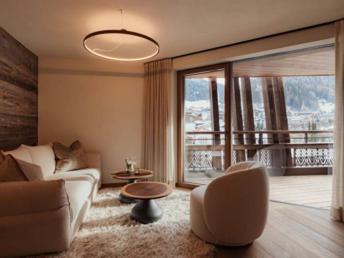 Appartamento trilocale in affitto in Strada Col da Lech, Selva, Selva di Val Gardena