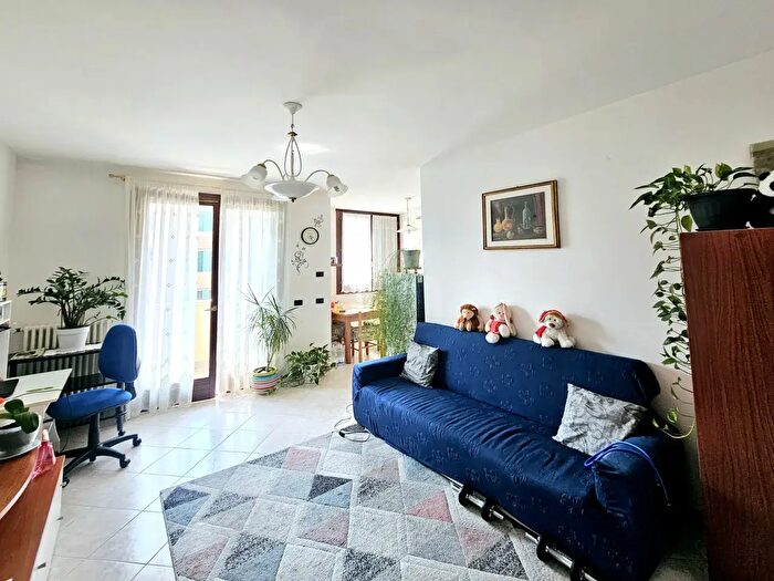 Appartamento bilocale in vendita in Via Principe Amedeo, Este