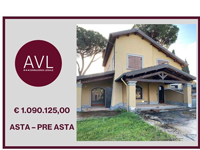 Casa con 6 locali in vendita in Via della Cavona, Centro, Grottaferrata