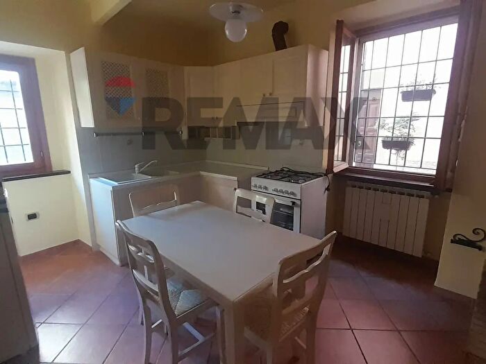 Appartamento trilocale in affitto in Foligno