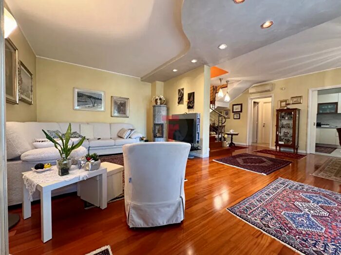 Casa con 5 locali in vendita in Via Lovati, Campodarsego