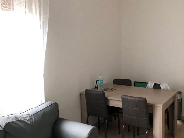 Appartamento bilocale in affitto in Via Umberto Biancamano, Triante, Monza