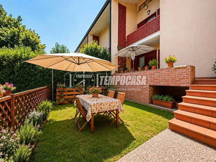 Appartamento quadrilocale in vendita in Via dei Colli, Scandiano