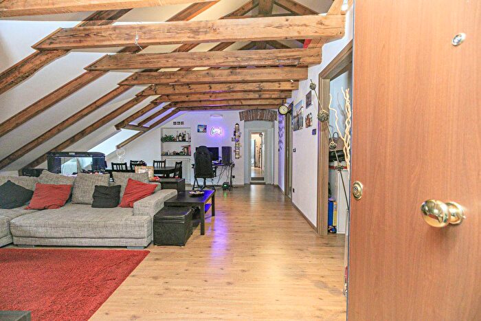 Appartamento con 6 locali in vendita in Via Paolo Anfossi, Genova