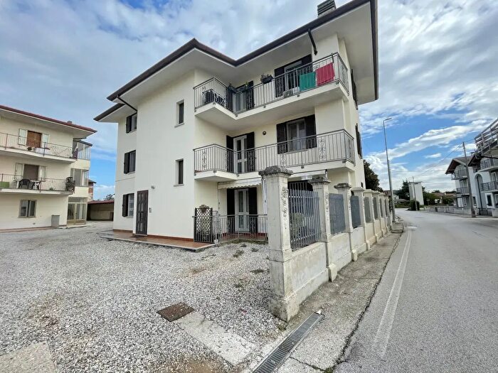 Appartamento trilocale in vendita in Via Verdi, Pozzuolo Del Friuli