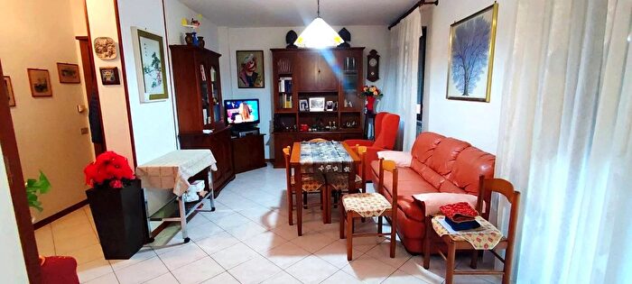 Appartamento quadrilocale in vendita in Macerata