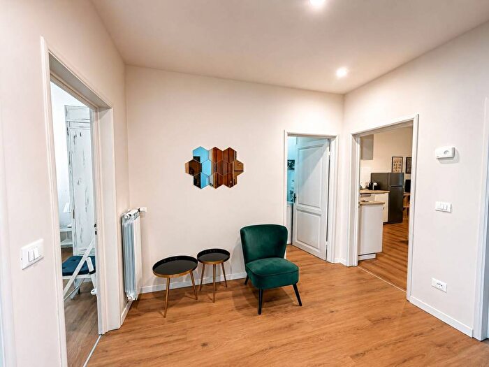 Appartamento quadrilocale in affitto in Via Giuseppe Sirtori, Campo di Marte, Firenze
