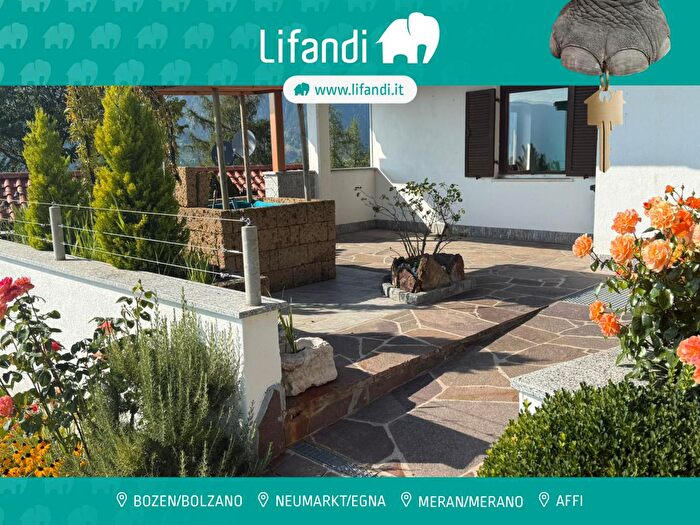 Appartamento quadrilocale in vendita in Schennaberg Montescena, Scena