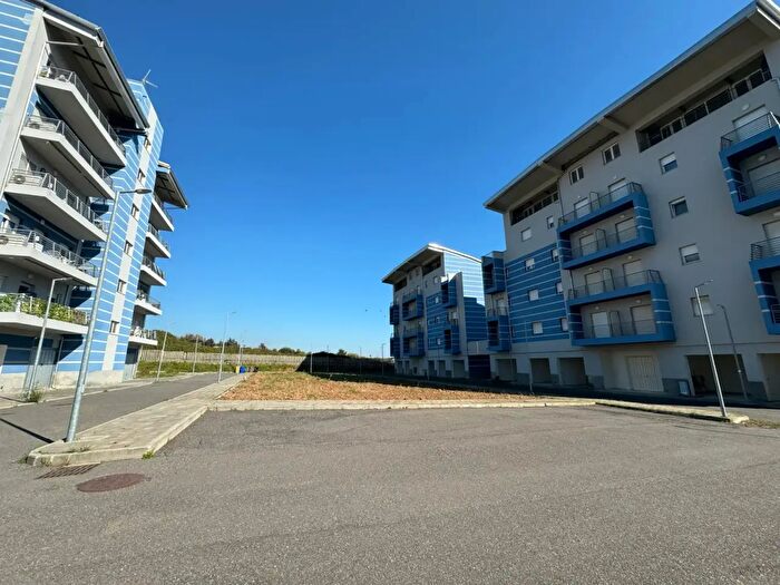 Appartamento bilocale in vendita in Via Isaac Newton, Lamezia Terme