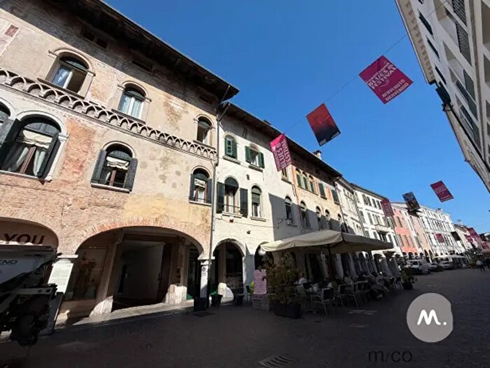 Appartamento bilocale in vendita in Corso Vittorio Emanuele II, Pordenone