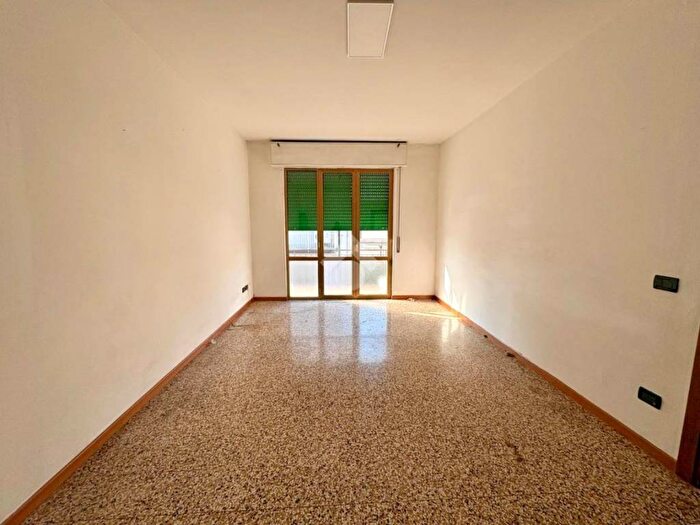 Appartamento trilocale in affitto in Via L Galvani, Montecchio Maggiore Alte Ceccato, Montecchio Maggiore