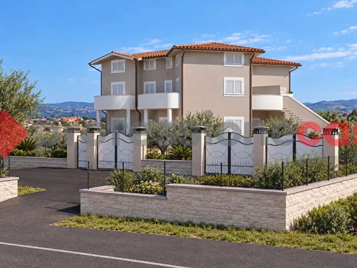 Appartamento con 6 locali in vendita in Via di Santo Stefano, Anguillara Sabazia
