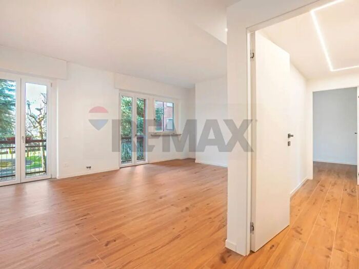 Appartamento quadrilocale in vendita in Via Giordano, Bergamo