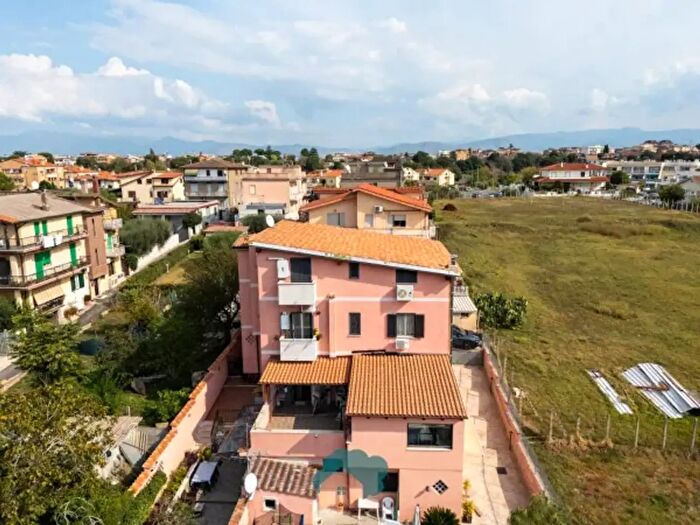 Appartamento bilocale in vendita in Via Guardialfiera, Roma