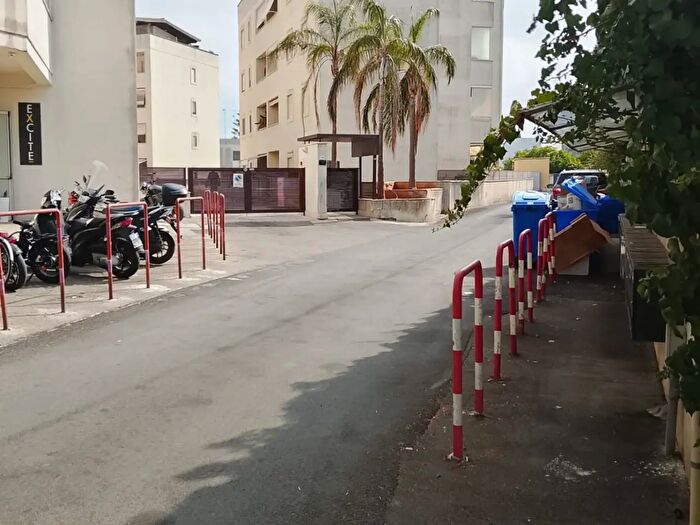 Appartamento trilocale in vendita in Via a dell'Abate B, Lecce