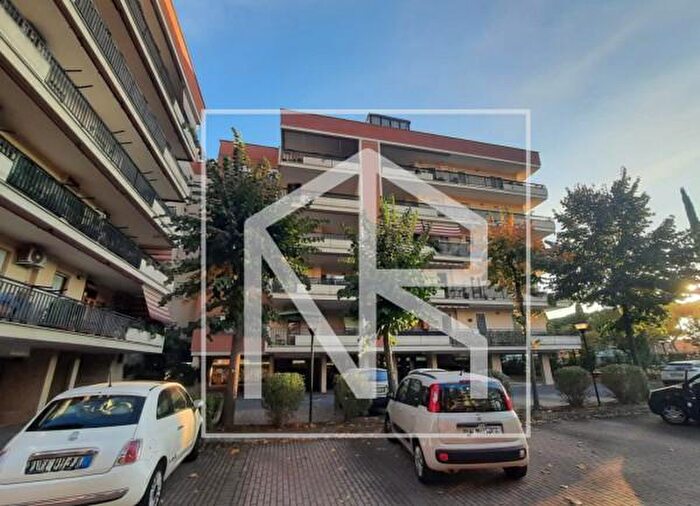 Appartamento bilocale in vendita in Via Raoul Chiodelli, Roma